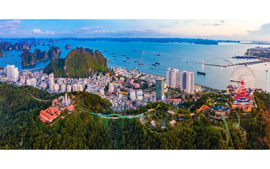 Sun World Hạ Long sinh nhật 10 năm: Chơi thả ga 3 công viên trong 2 ngày