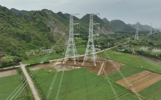 Huy động 1.177 cột thép nặng 139.000 tấn, Việt Nam hoàn thành công trình lập kỳ tích chưa từng có