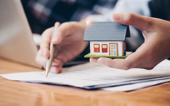 Từ giờ, hợp đồng mua bán nhà ở có bắt buộc phải công chứng?
