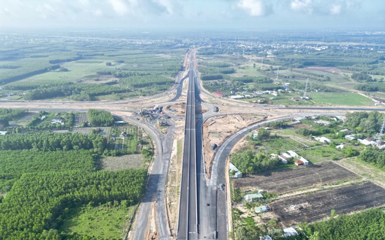 Vành đai chiến lược của Đông Nam Bộ đi qua thành phố trẻ nhất Việt Nam nỗ lực về đích