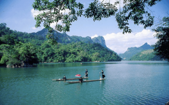 Quy hoạch hồ nước ngọt 200 triệu năm tuổi, lớn nhất Việt Nam, đẹp nhất thế giới thành khu du lịch quốc gia