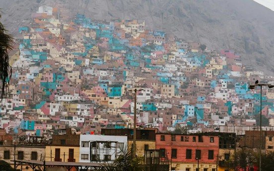 Nhìn lại PREVI Lima (Peru) sau hơn nửa thế kỷ: Di sản của một bản thiết kế chủ đích “bỏ ngỏ”