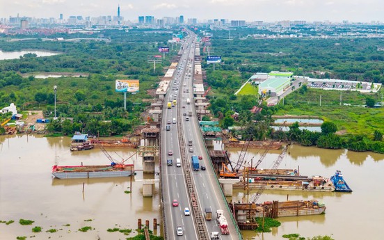 Huy động hơn 800 kỹ sư, 100 máy móc, đại dự án gần 15.000 tỷ do liên danh Đèo Cả thi công tăng tốc về đích