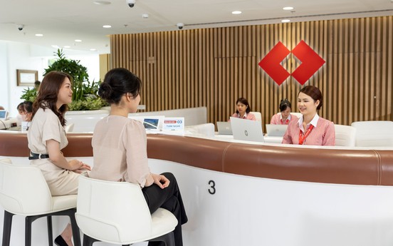 Lợi nhuận quý II Techcombank chạm đỉnh mới từ động lực tăng trưởng đa chiều