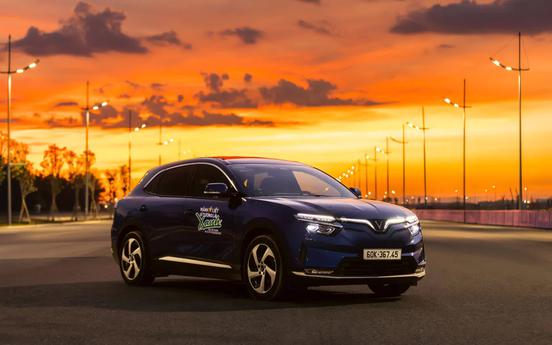 Vượt xe an toàn, leo đèo nhàn như không: Lý do VinFast VF 8 chinh phục chủ xe sau hành trình hơn 14.000 km
