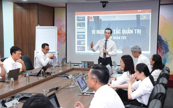 Tập đoàn CEO đào tạo, chia sẻ 10 nguyên tắc quản trị và chuyên đề "Quản lý tài chính kế toán doanh nghiệp dành cho chủ doanh nghiệp"