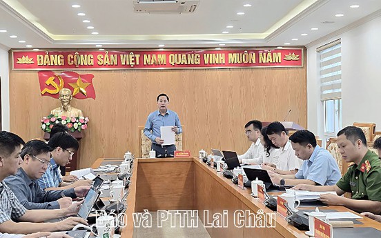 Lai Châu: UBND tỉnh họp cho ý kiến về dự thảo Quyết định ban hành hướng dẫn trình tự, thủ tục thực hiện các dự án đầu tư có sử dụng đất trên địa bàn tỉnh Lai Châu