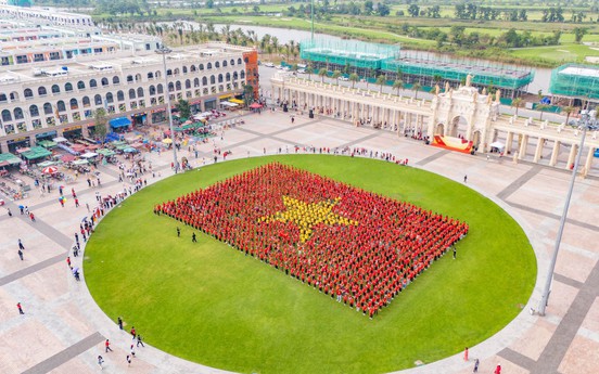 Từ Hà Nội đến Nha Trang, Phú Quốc: Hệ sinh thái Vingroup mở hội xuyên Việt dịp nghỉ lễ 2/9