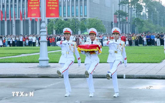 Điện, thư chúc mừng kỷ niệm 81 năm ngày Quốc khánh nước Cộng hòa XHCN Việt Nam