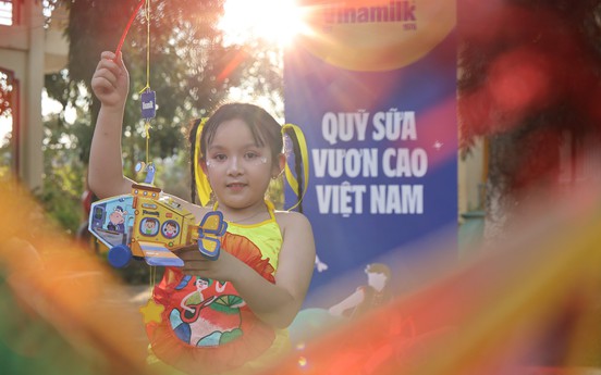 Gần 40.000 trẻ em cả nước vui đón Trung thu cùng Vinamilk