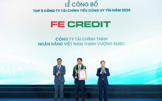 FE CREDIT ba năm liền dẫn đầu Top 5 Công ty tài chính tiêu dùng uy tín