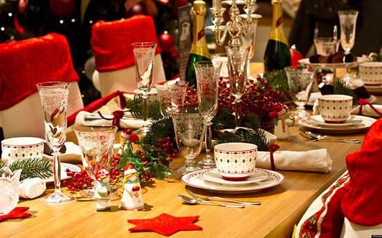 Cách bày bàn ăn Giáng sinh chuẩn nhất