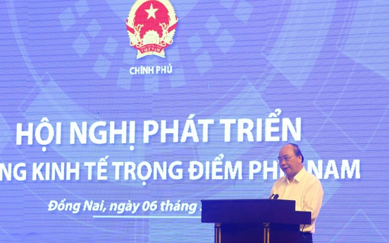 Prime minister pushes up development of southern key economic zone