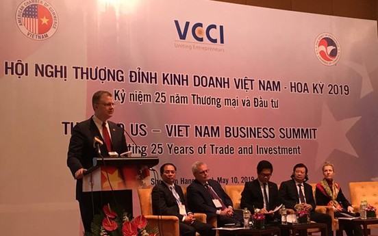 U.S. calls on Vietnam to direct private investment into infrastructure