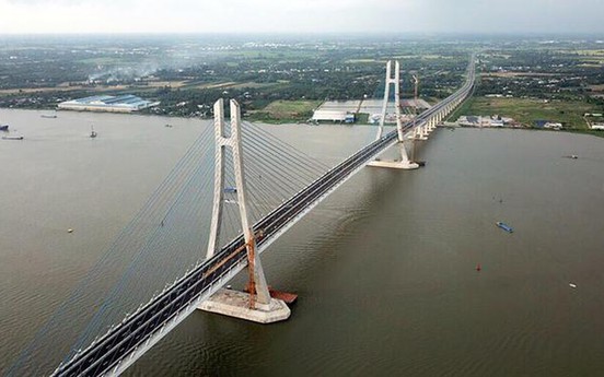 Vam Cong bridge open to traffic in Mekong Delta region