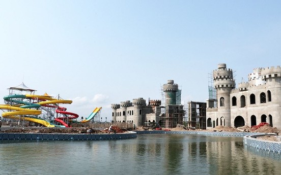 Biggest water park in Hanoi to open in June