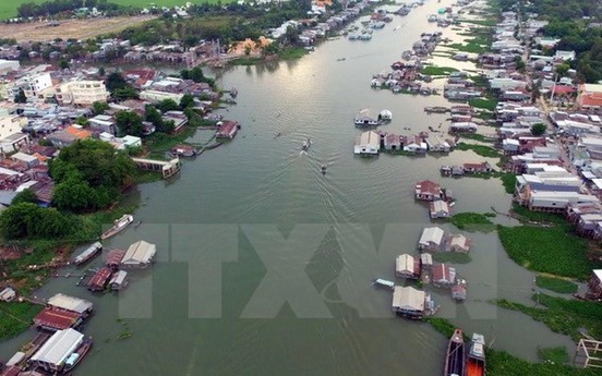 Mekong Delta receives multiple investments for infrastructure and development