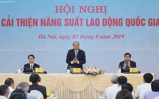 Thủ tướng: Nông nghiệp Việt cần có 100 bà Thái Hương, 100 bà Kiều Liên