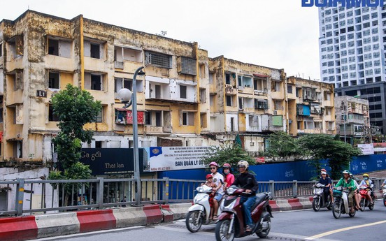 Hà Nội: Cưỡng chế dỡ bỏ khu chung cư cũ 93 Láng Hạ