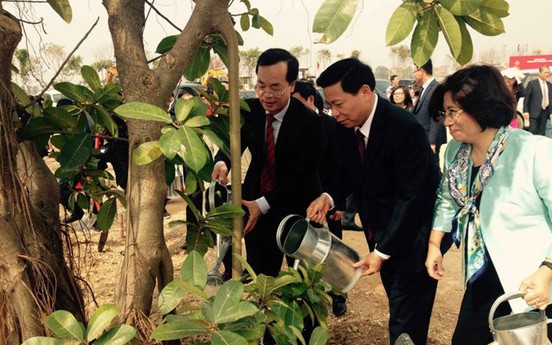 Bộ trưởng Phạm Hồng Hà dự lễ phát động Tết trồng cây Xuân Đinh Dậu 2017 tại khu công nghiệp Yên Phong, tỉnh Bắc Ninh