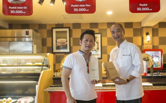 Ca sỹ Bằng Kiều trải nghiệm Không gian ẩm thực Ngũ hành tại Đà Nẵng