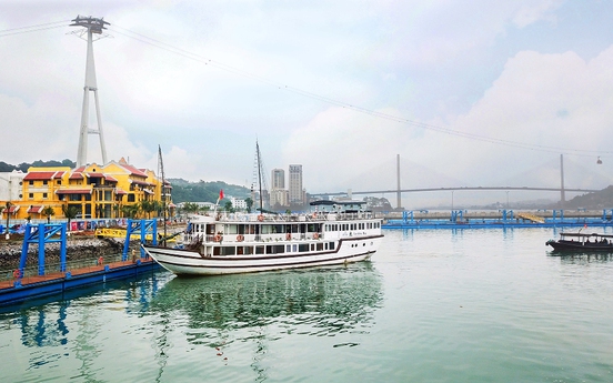 Bến tàu du lịch tại Cảng tàu khách quốc tế Hạ Long: Cửa ngõ mới đưa du khách đi thăm Vịnh di sản