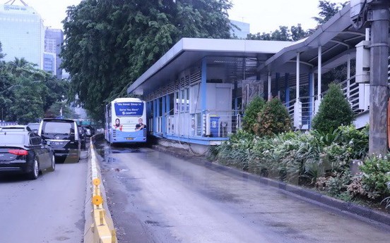 Hệ thống xe buýt nhanh Transjakarta của Indonesia hoạt động thế nào?