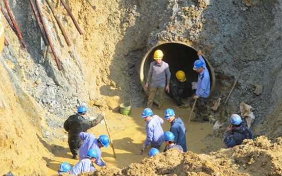 Đường ống nước sạch sông Đà gặp sự cố lần thứ 21, dân Thủ đô mất nước 8 tiếng