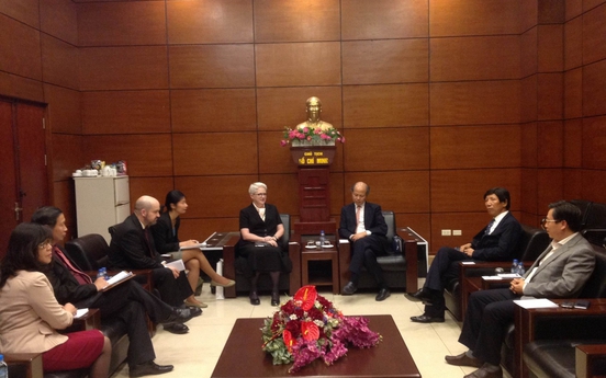 Chủ tịch Hiệp hội BĐS Việt Nam tiếp Phó Đại sứ Hoa Kỳ