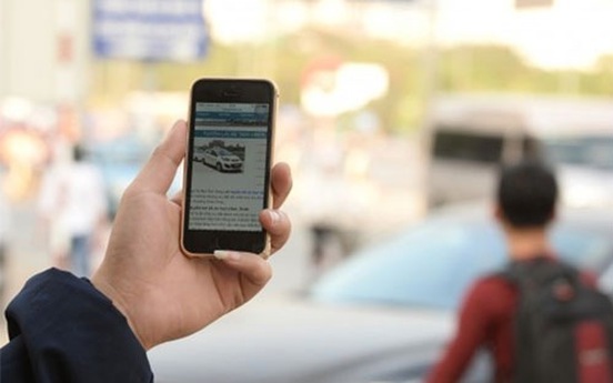 Hà Nội chính thức thu tiền 17 điểm trông giữ xe qua điện thoại