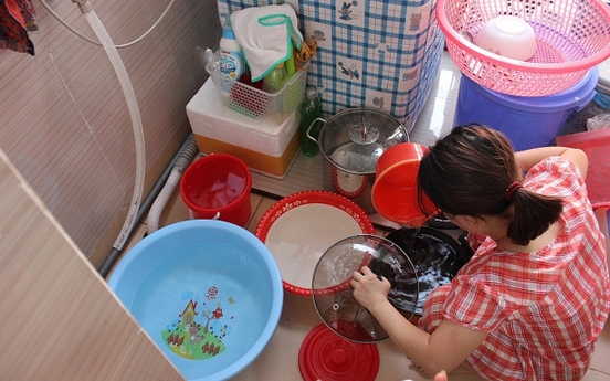 Hàng trăm hộ dân Rice City Linh Đàm sống trong cảnh thiếu nước nhiều ngày