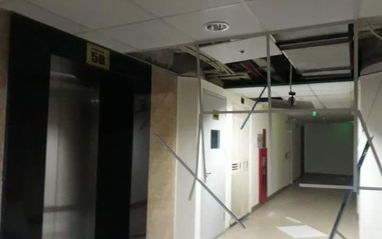 Hà Nội: Trần hành lang ở chung cư Gemek Tower đổ sập vì giông lốc