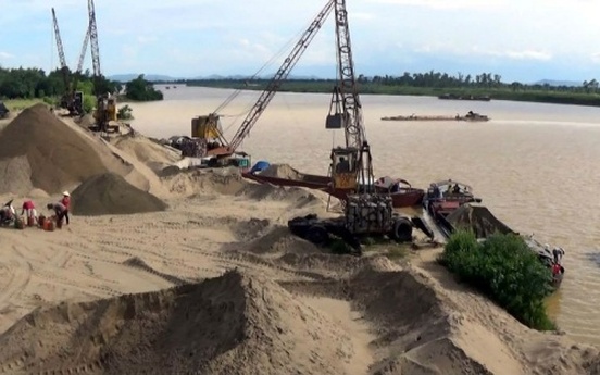 Hà Nội quyết xử lý nạn "cát tặc", vi phạm đê điều ở quận Bắc Từ Liêm