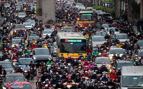 2 đường đầu tiên Hà Nội có thể cấm xe máy: Lê Văn Lương, Nguyễn Trãi