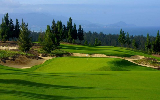 Forbes: Việt Nam là thị trường golf tăng trưởng nhanh bậc nhất thế giới