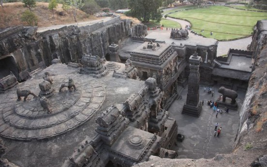 Bí ẩn chưa lời giải đáp về kỹ thuật xây dựng ngôi đền Kailasa nổi tiếng ở Ấn Độ