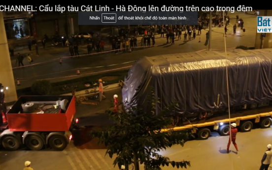 REATIMES CHANNEL: Trắng đêm đưa 4 toa tàu, đầu máy lên đường trên cao của tuyến metro Cát Linh - Hà Đông