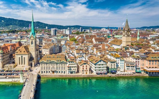 Zurich đã hạn chế phương tiện cá nhân, phát triển giao thông công cộng như thế nào?