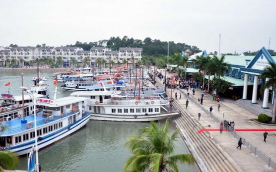 Bất động sản 24h: Tuần Châu bất ngờ thông báo thu phí qua cảng