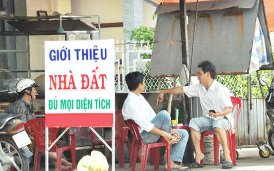 Đất vùng ven "nhảy múa", đi đâu cũng gặp "cò"