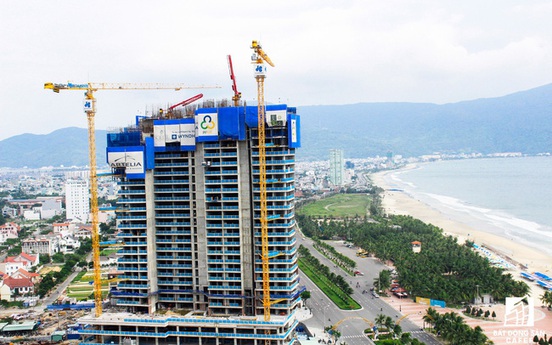 Vì sao nhà đầu tư nước ngoài lại ồ ạt rót vốn vào bất động sản Việt Nam?