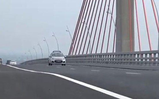 Cầu Bạch Đằng 7.200 tỷ lún võng, chủ đầu tư đổ cho thời tiết