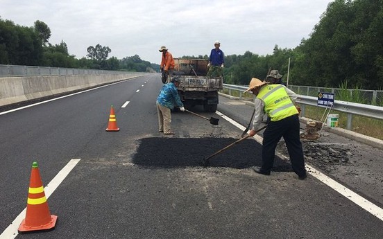 Cao tốc Đà Nẵng - Quảng Ngãi vừa xong đã hỏng: Cần xem xét trách nhiệm Giám đốc Ban quản lý dự án