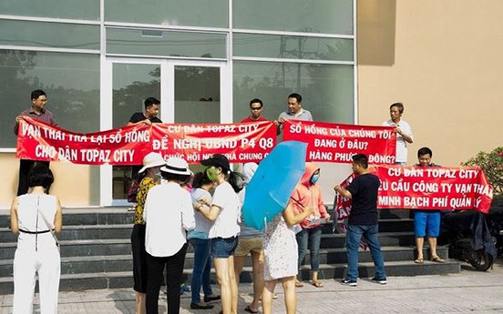 TP.HCM: 3.000 cư dân chung cư Topaz City khiếu nại đòi sổ hồng