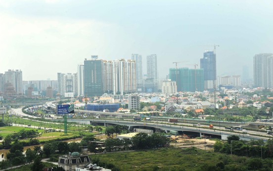 Thị trường bất động sản Việt Nam: Vì sao nhiều rủi ro bủa vây?