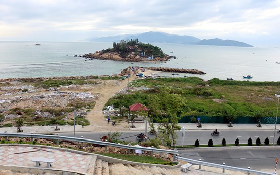 Hai dự án lấp biển Nha Trang bị thu hồi