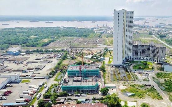 Cuộc đua săn dự án “đắp chiếu”