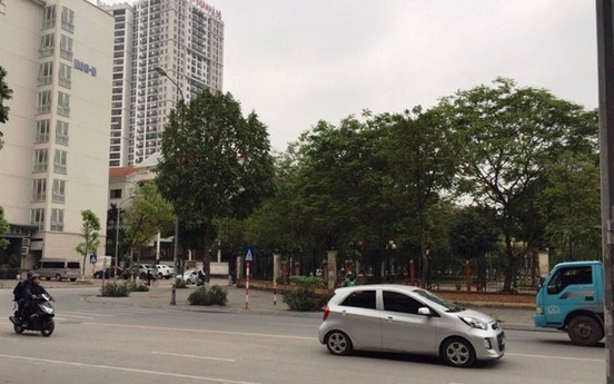 Hà Nội: Dân phản đối giao đất công viên cho Công ty Tây Hồ làm bãi đỗ xe, dịch vụ thương mại