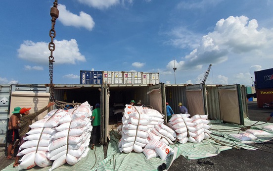 Điều hành xuất khẩu gạo: Bộ Công Thương “dồn” Hải quan vào thế khó?