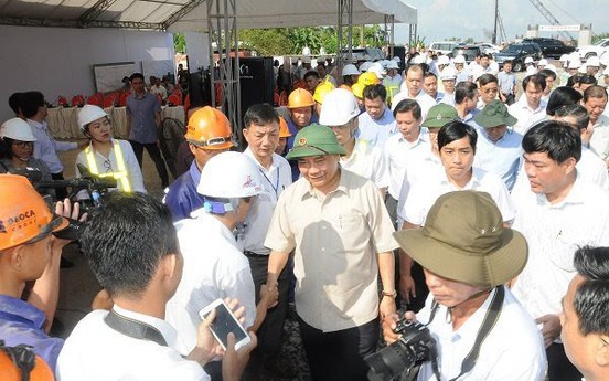 PM approves funding and urges completion of Trung Luong - My Thuan expressway